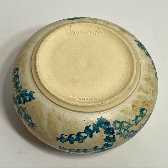 VERMONT POTTERY ELIZABETH ROMAN Studio Art Sponge Ware Pottery Dutch Oven MINT - Picture 10 of 13